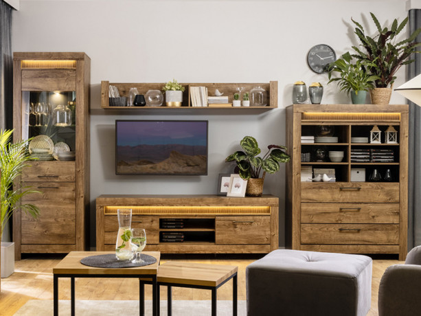 TORIN BRW Living Room Furniture Set