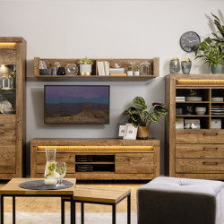 TORIN BRW Living Room Furniture Set