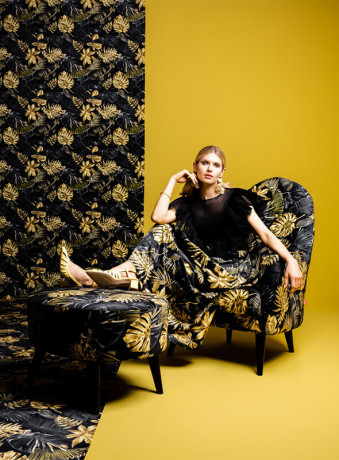 EMILLY H BRW Pouf Print Glamour