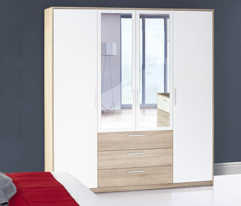 MILO SZYNAKA from Poland